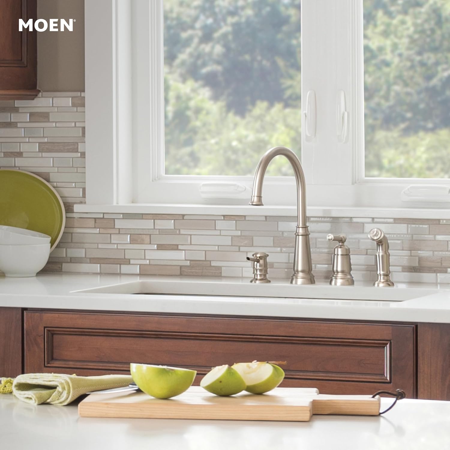 Moen 87042SRS Edison Spot Resist Stainless One-Handle High Arc 4-hole Kitchen Faucet with Side Sprayer and Soap Dispenser
